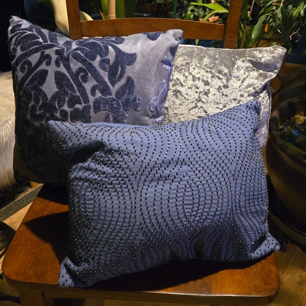 3 SET DECORATION PILLOWS BLUE 16 x 16 BLUE WITH BEADS 17 x 14 & SILVER 14 x 14